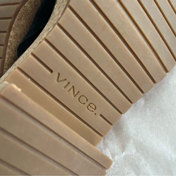 Vince Maddy Black Suede Mules Slides Block Heel Platform Sandals Sz 9.5 M NWOB - Picture 9 of 10
